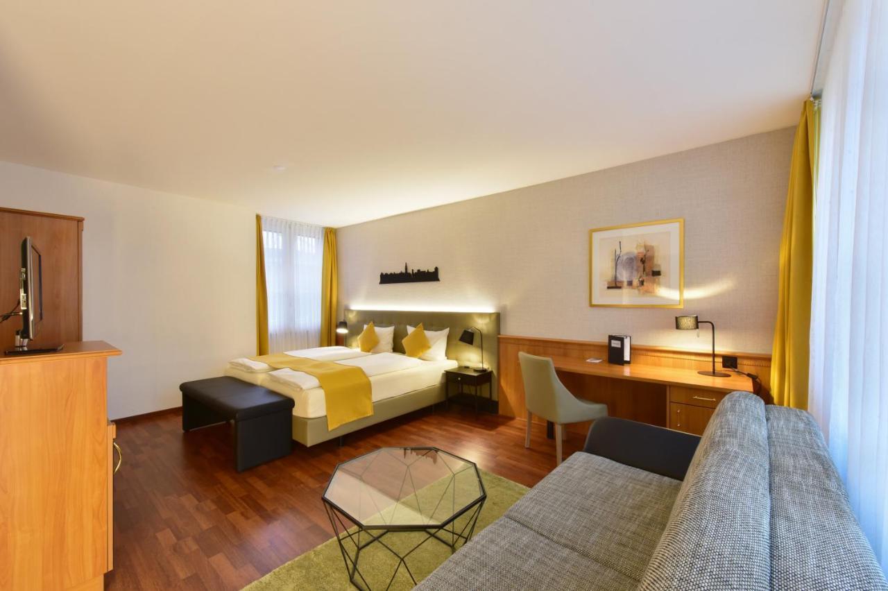 Hotel Engel ツォフィンゲン エクステリア 写真