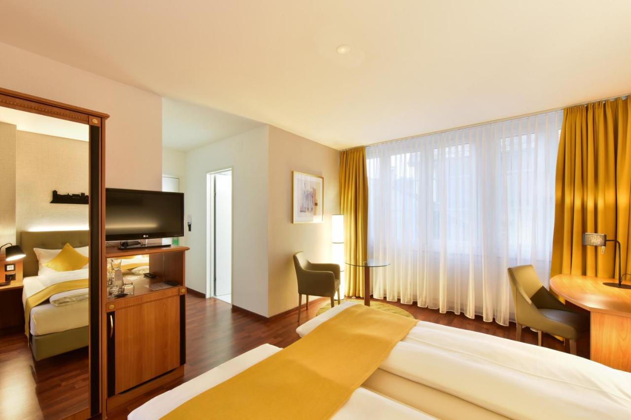 Hotel Engel ツォフィンゲン エクステリア 写真